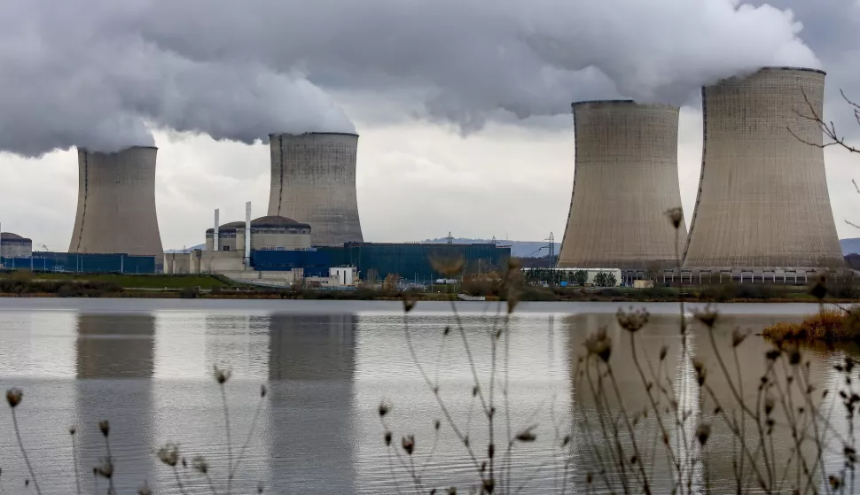 epa07207936 General view of the nuclear power plant in Cattenom, France, 04 December 2018. The Cattenom Nuclear Power Plant is located about 5 km from Thionville (Moselle, north France). EPA/JULIEN WARNAND