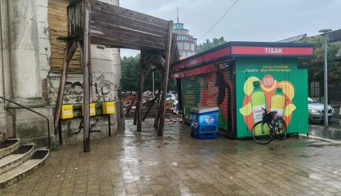 Olujni vjetar, srušena skela, Hrvatska pošta