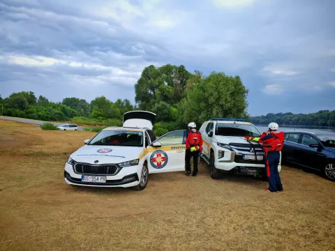 Devetogodišnje dijete nestalo je u Dravi u Belišću u ponedjeljak navečer.