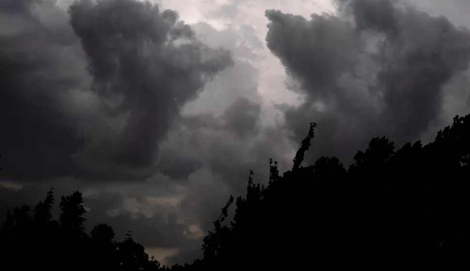 Osijek, 08. 07. 2025., slobodnjak; slobodnjaci; kiša, nevrijeme, oblak; oblaci; olujni oblak; olujni oblaciSNIMIO BRUNO JOBST