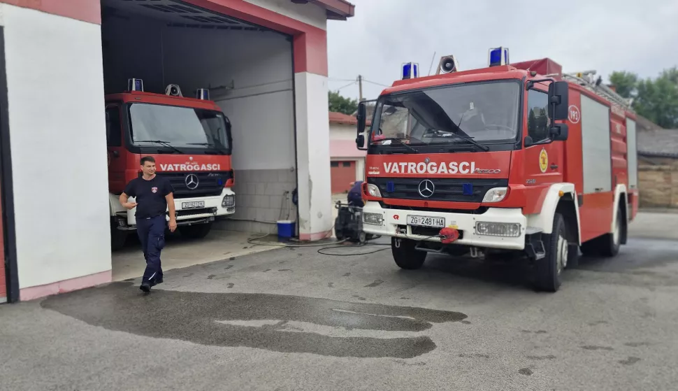 U postrojbi bi trebala biti 24 vatrogasca, a ima ih 17