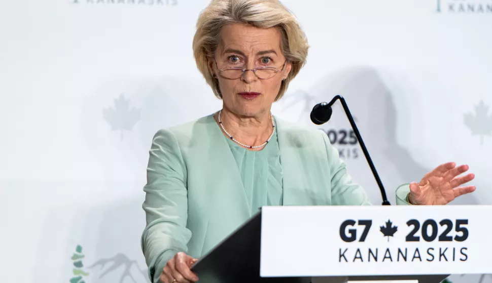 epa12178162 President of the European Commission Ursula von der Leyen speaks during a press conference during the G7 Leaders' Summit in Kananaskis, Alberta, Canada, 15 June 2025. World leaders are expected to gather in Kananaskis, Alberta from June 15 to 17 for the G7 Summit. EPA/SPENCER COLBY