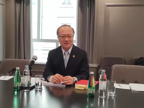 MAGAZIN INA_Nj_Eksc__g__Qi_Qianjin__GS.