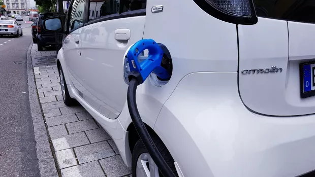 Europa ne može proizvoditi cjenovno pristupačne električne automobile - Stellantis