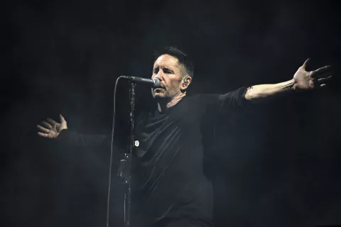 epa12233039 US band Nine Inch Nails perfoms on stage during the Mad Cool festival in Madrid, Spain, 11 July 2025. EPA/FERNANDO VILLAR