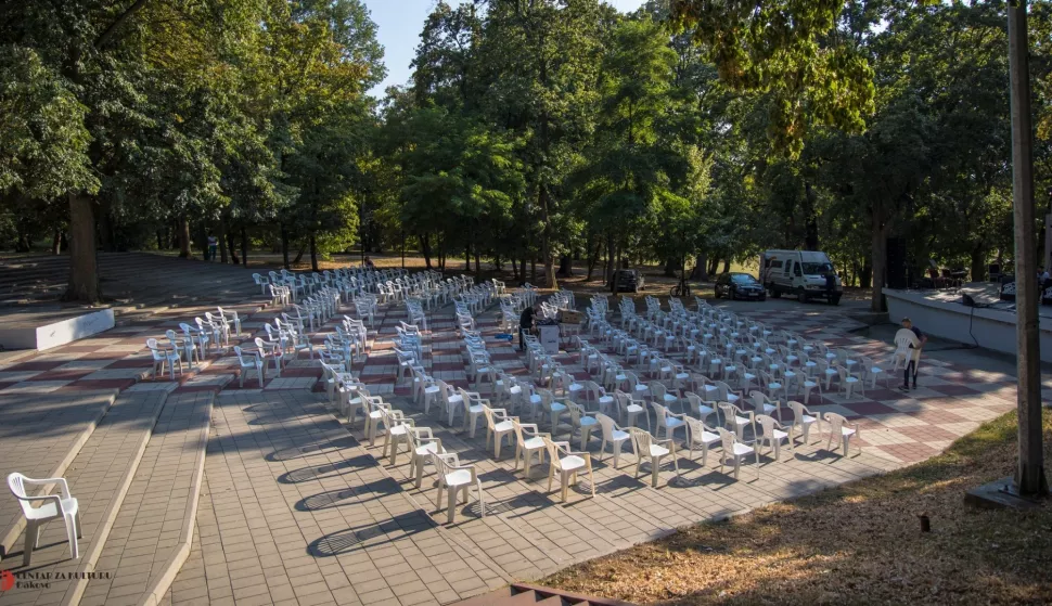 ĐAKOVO - LJETNO KINONAJAVA 2025.