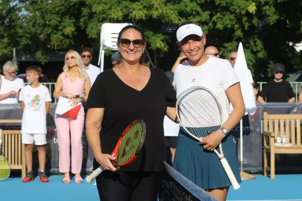 Osijek, 14. 07. 2025, Osnovna &scaron;kola Retfala otvorenje 4. terena za tenis, i revijalni meč Donna Vekić i Mary Pierce. Teren je svečano otvroio Ivan Radić.snimio GOJKO MITIĆ