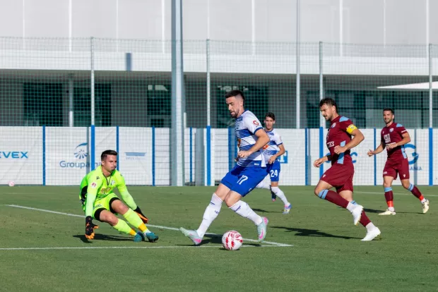 NK Osijek - Kozarmisleny prijateljska utakmica. Arnel Jakupović