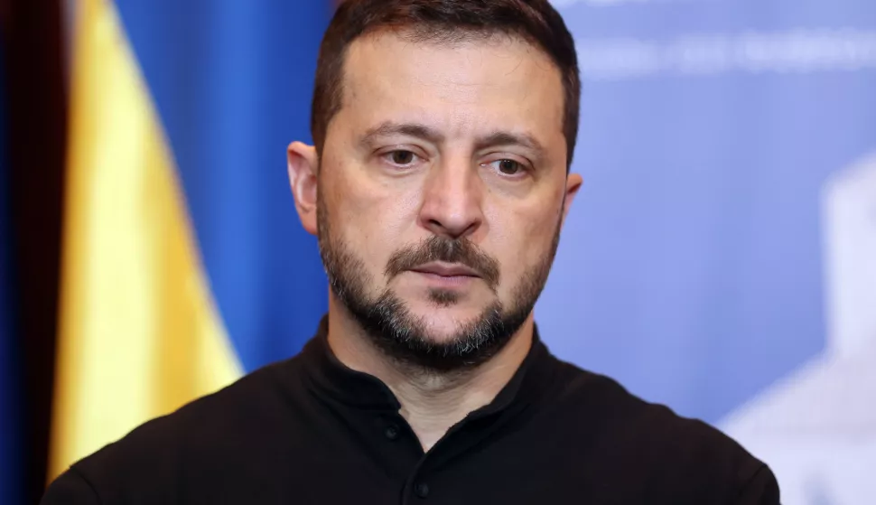 Dubrovnik, 09.10.2024 - Predsjednik Vlade Republike Hrvatske Andrej Plenkovi? i predsjednik Ukrajine Volodimir Zelenskij doma?ini su 3. sastanka na vrhu Ukrajina - Jugoisto?na Europa, u Hotelu Excelsior u Dubrovniku. Potpisivanje Sporazuma o dugoro?noj suradnji i potpori izme?u Hrvatske i Ukrajine koji potpisuju predsjednik Vlade Andrej Plenkovi? i predsjednik Ukrajine Volodomir Zelenskij.foto HINA/ POOL/ Damir SEN?AR/ ds