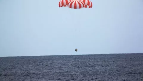 epa05300900 A handout image mare available by SpaceX on 12 May 2015 shows the Dragon spacecraft splashing down at an unspecified location in the Pacific Ocean, 11 May 2016. It completed the Commercial Resupply Services 8 (CRS 8) mission having delivered nearly 3.5 tons of cargo and returned more than 1.6 tons of cargo. According to SpaceX, Dragon is the only operational spacecraft capable of both delivering and returning significant amounts of cargo to and from the International Space Station (ISS). EPA/SPACEX/HANDOUT HANDOUT