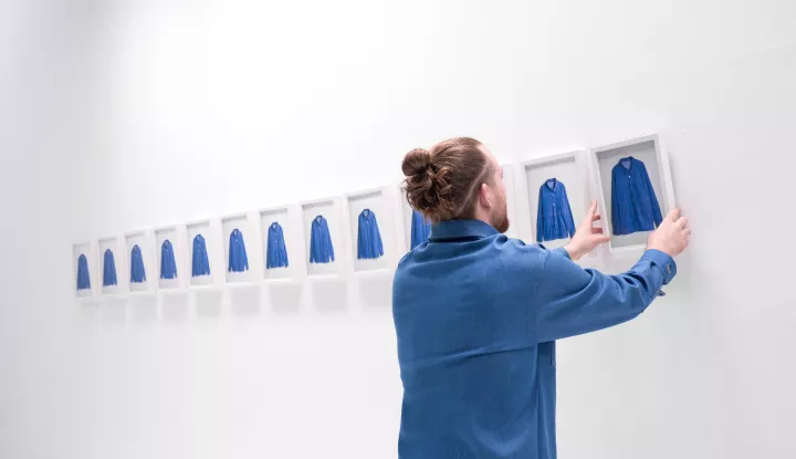 Izložba fotografija Ivana Gundića: “Still life” - vizualna kultura kao naličje globalnog sustava proizvodnje