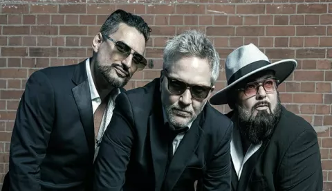 Bend Fun Lovin' Criminals