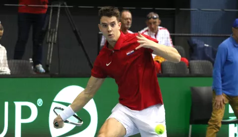 Osijek, 01. 02. 2025, SD Gradski vrt, tenis, Davis Cup, drugi dan. Hrvatska - Slovačka. Singl, revijalni meč, Matej Dodig vs Norbert Gombos. Matej Dodig.snimio GOJKO MITIĆ