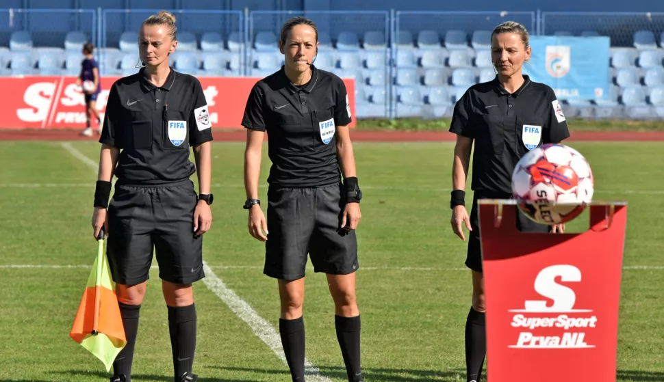 sport...vinkovci...10.09.2023.supersport 1. nl 2023/24 - 05. kolo; cibalia - solin- sudacka trojka - rodjak karsic sanja, martincic ivana i petravic maja;foto Gordan Panić