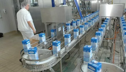 06.04.2011,Osijek,Hrvatska - Tvornica mlijeka Meggle u Osijeku.Photo: Marko Mrkonjic/PIXSELL------2 stupca colornovosit