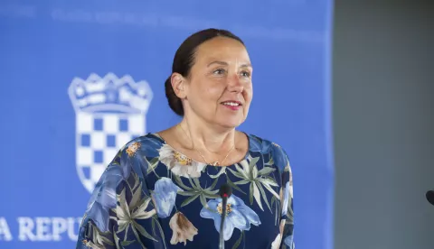 Zagreb, 03.07.2025 - Izjave nakon sjednice Vlade RH. Na fotografiji Irena Hrstić. foto HINA/ Daniel KASAP/ dk