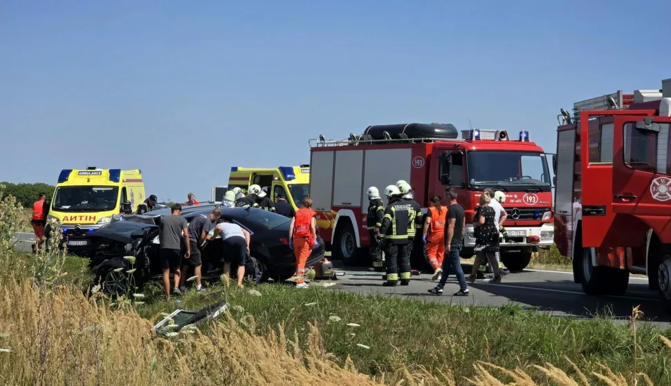 Jedna osoba poginula je u prometnoj nesreći na osječkoj obilaznici