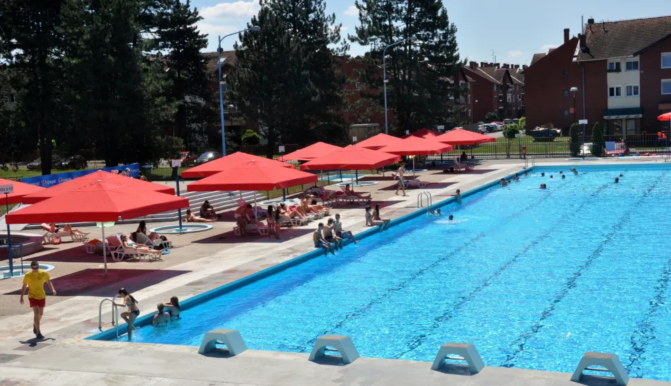 Belišće, nove zgrade POS-a trebale bi se graditi u neposrednoj blizini zgrada koje se nalaze u blizini bazena, kolovoz 2018.