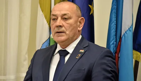 Vukovar, 10.03.2025. - Potpredsjednik Vlade i ministar hrvatskih branitelja Tomo Medved nazočio je identifikaciji posmrtnih ostataka žrtava iz Domovinskog rata u Nacionalnoj memorijalnoj bolnici "Dr. Juraj Njavro". Na fotografiji Tomo Medved.foto HINA/ Gordan PANIĆ/ gp