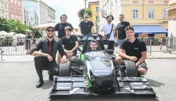 Studenti dizajnirali i izradili električni bolid koji jurne od 0 do 100 kilometara na sat za 4,3 sekunde
