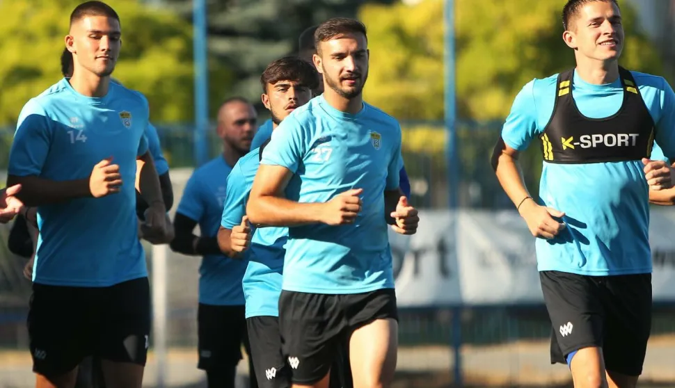 Nogometa&scaron;i BSK-a počeli su s pripremama za novo prvenstvoSRPANJ 2025FOTO: MATIJA VUKOVIĆ/BSK