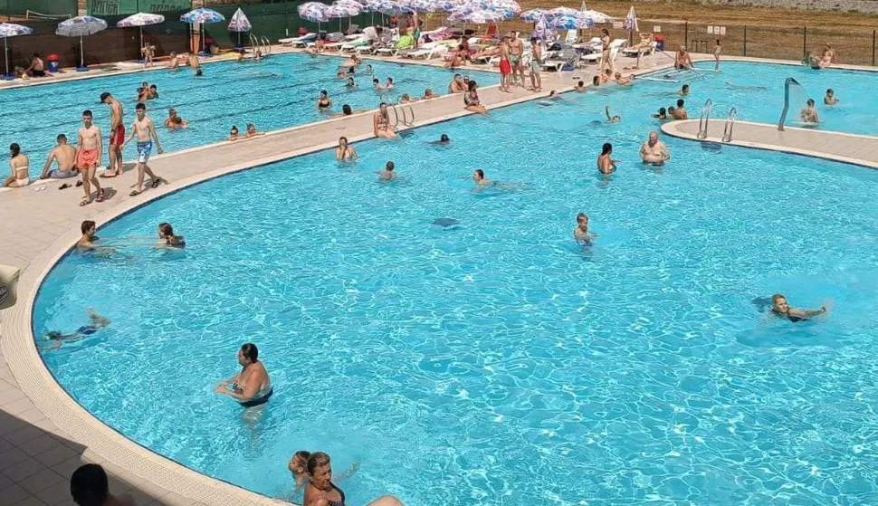 Bazeni u vukovarskoj gradskoj četvrti Borovo naselje