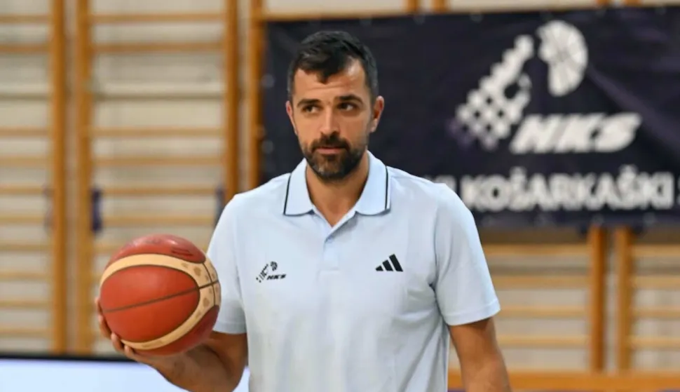 Opatija 29.07.2025.Hrvatska-Madarska prijateljska utakmica, Krunoslav Simon pomocni trenerFoto Marko Gracin