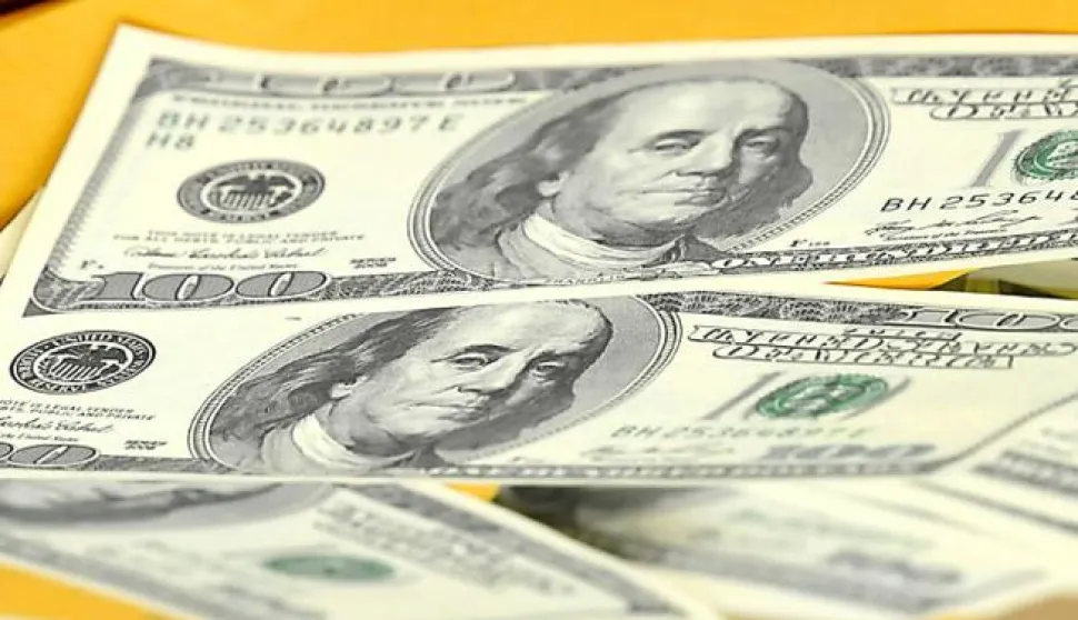 25.04.2013., Vinkovci - Policija i carina pronasla je u osobnom automobilu kod Babine grede 27,3 kg marihuane, a na granicnom prijelazu Bajakovo u autobusu bugarskih oznaka 100.200 krivotvorenih americkih dolara.Photo: Goran Ferbezar/PIXSELL------1 stupac colornovosit