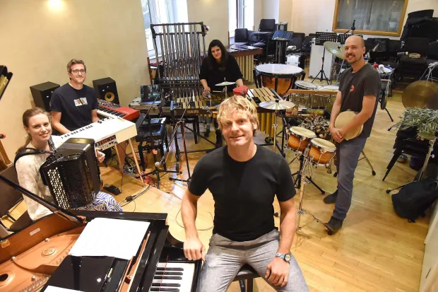 RIJEKA,09.07. 2025. KULTURAGLAZBENA SKOLA IVAN MATETIC RONJGOV ZVJEZDAN RUZIC I BAND PROBA PRED KONCERT U OPATIJISNIMIO SERGEJ DRECHSLER