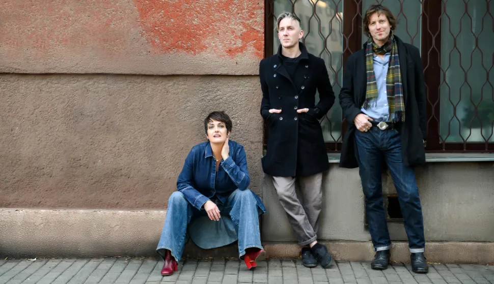 Kosheen  grupa, bend