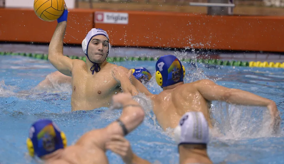 Split, 11.1.2019 - U susretu 9. kola regionalne vaterpolske Jadranske lige Mornar BS je nadigrao Šabac sa 7-5. Na slici Marin Vrdoljak.foto HINA/ Mario STRMOTIĆ/ ua