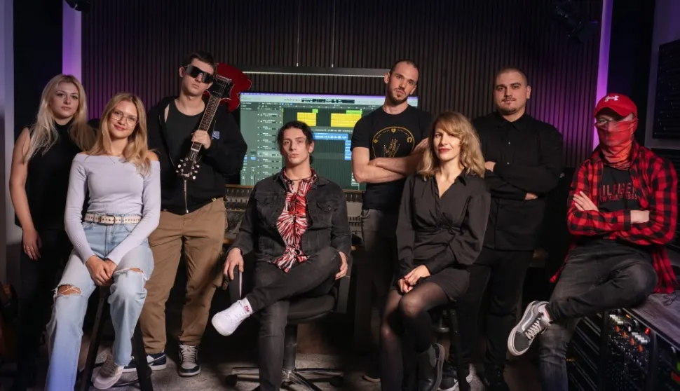 THE SONGWRITING WEEK