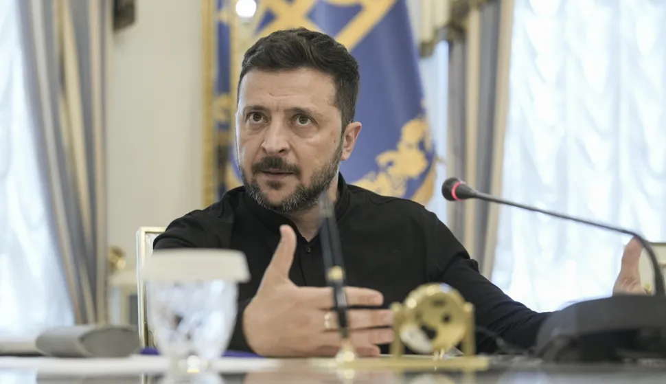 epa12155065 Ukrainian President Volodymyr Zelensky holds briefing in Kyiv, Ukraine, 04 June 2025, amid the ongoing Russian invasion. EPA/STRINGER