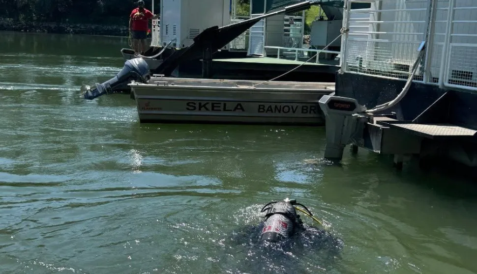 Potraga za utopljenikom kod Križnice (Pitomača)