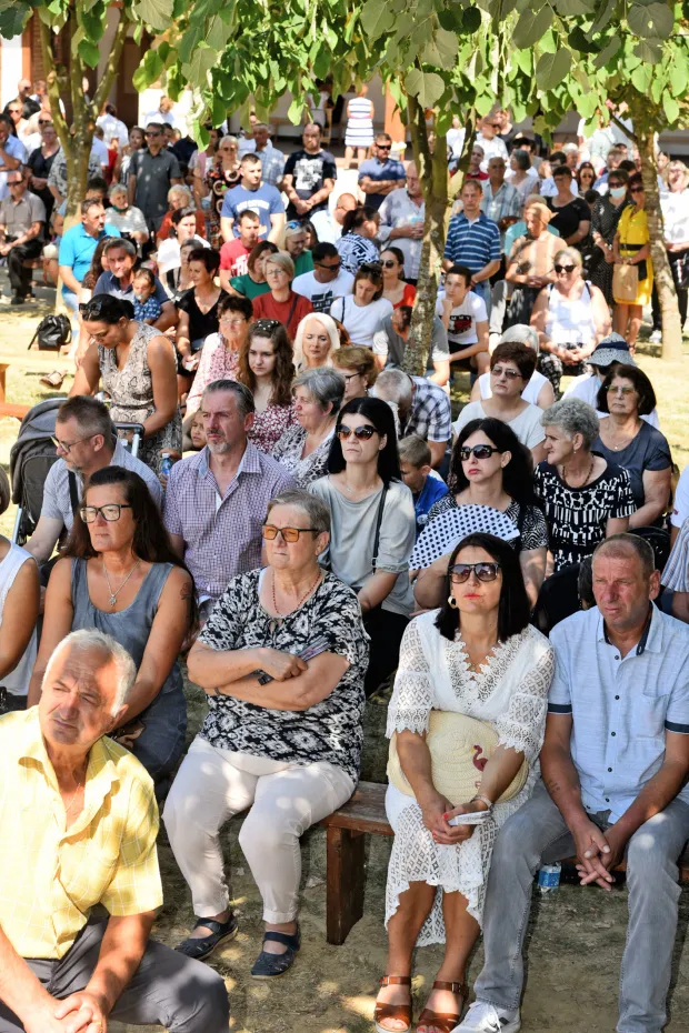 slavonija...sumanovci, gunja...15.08.2021.svetiste majke dobre nade, sumanovci; svetkovina velike gospe; misno slavlje predvodio svecenik ivan benakovic;foto Gordan Panić