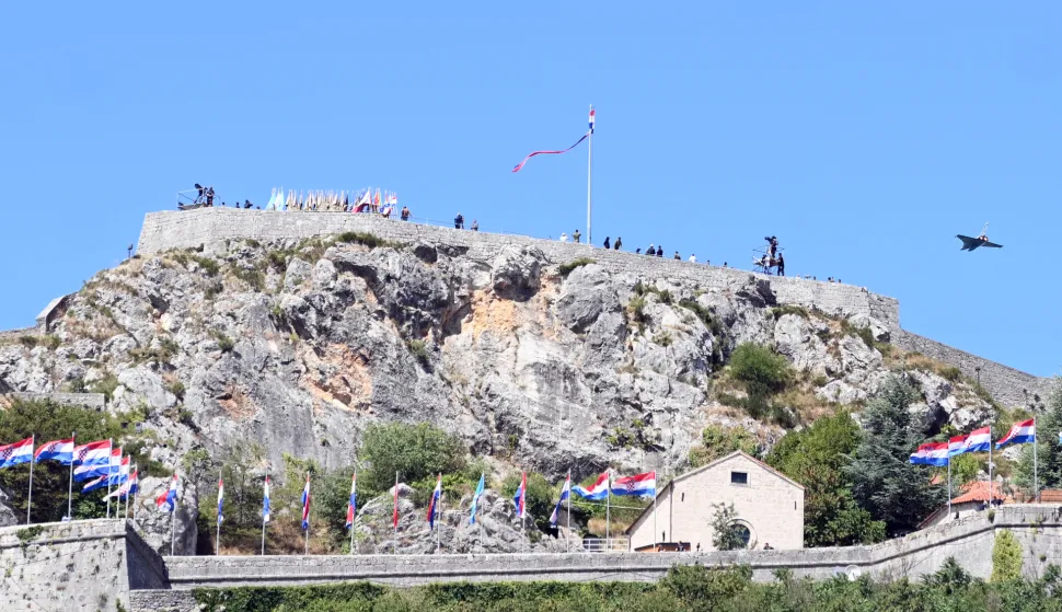Split - 5.08.2025.- Obilježavanja Dana pobjede i domovinske zahvalnosti, Dana hrvatskih branitelja i 30. obljetnice VRO Oluja u Kninu na stadionu NK Dinara. foto HINA/ Mario STRMOTIĆ/ms 