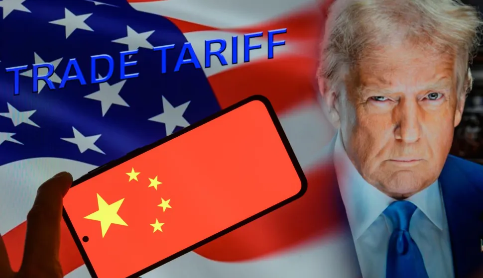 The flag of China is being displayed on a mobile screen with USA flag and Trade Tariff, seen in this photo illustration. Taken in Brussels, Belgium, On 2 February 2025. (Jonathan Raa/Sipa USA) *** Strictly for editorial news purposes only *** Photo: Jonathan Raa/SIPA USA