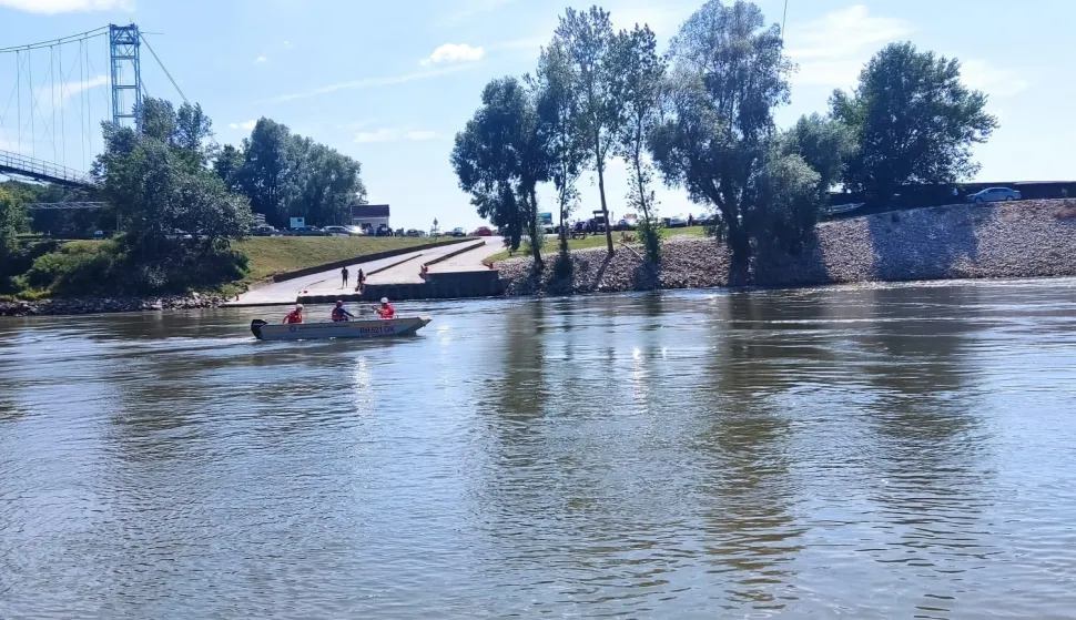 Potraga za utopljenikom kod Križnice (Pitomača)