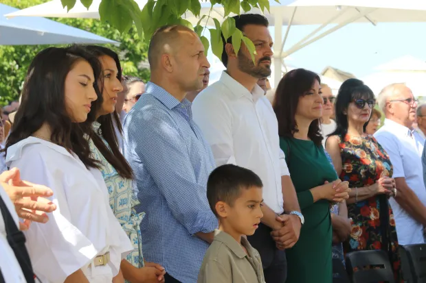 Aljmaš, 15. 08. 2025, Aljmaš, svetište, Blagdan Velike Gopse, vjernici, svečenici. Ivan Anušić, Dragan Vulin, Nataša Tramišak.snimio GOJKO MITIĆ