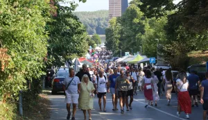 Aljmaš, 15. 08. 2025, Aljmaš, svetište, Blagdan Velike Gopse, vjernici, svečenici.snimio GOJKO MITIĆ