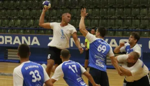 Mladi rukometaši se predstavili u Zrinjevcu, seniori Osijeka bolji od Bjelovara