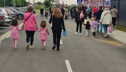 I u općini Cerna trude se raznim mjerama zadržati mlade obitelji,  svibanj 2025.snimila Marija Lešić Omerović