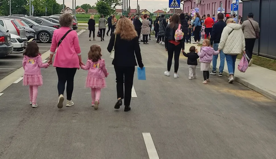 I u općini Cerna trude se raznim mjerama zadržati mlade obitelji,  svibanj 2025.snimila Marija Lešić Omerović