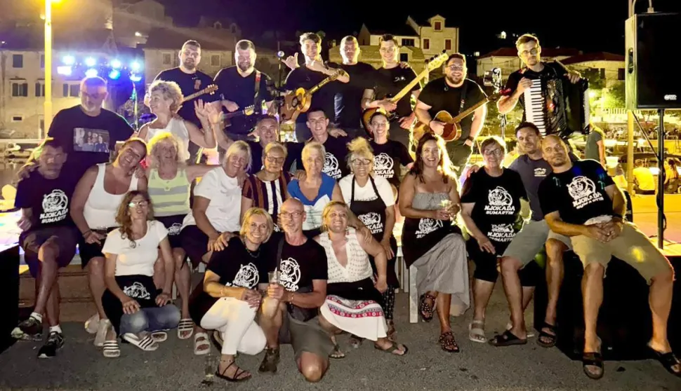 Slavonska večer u Sumartinu, Njokada, otok Brač