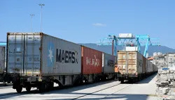 Na novi riječki terminal stigao vlak s kontejnerima, brodom će u Kinu