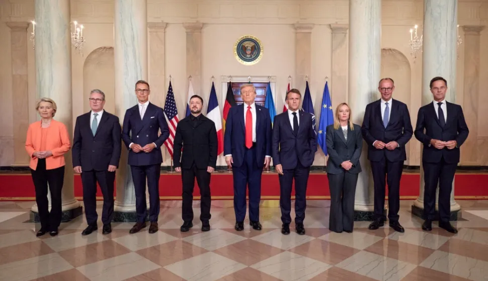Handout Photo - Ursula von der Leyen, president of the European Commission (L), UK Prime Minister Keir Starmer, Finland"s President Alexander Stubb, Ukraine"s President Volodymyr Zelenskiy, US President Donald Trump, France"s President Emmanuel Macron, Italy"s Prime Minister Giorgia Meloni, Germany"s Chancellor Friedrich Merz, and NATO Secretary General Mark Rutte pose for a family photo in the Cross Hall of the White House in Washington, United States on August 18, 2025. Photo by The Presidential Office of Ukraine via ABACAPRESS.COM Photo: ABACA/ABACA