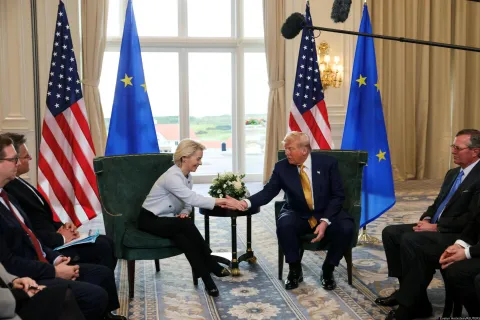U.S. President Donald Trump shakes hands with European Commission President Ursula von der Leyen, after an announcement of a trade deal between the U.S. and EU, in Turnberry, Scotland, Britain, July 27, 2025. REUTERS/Evelyn Hockstein Photo: Evelyn Hockstein/REUTERS