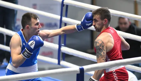 Filip Poturović: Dižem se u četiri, radim na skupljanju otpada. Navečer treniram u školskoj dvorani