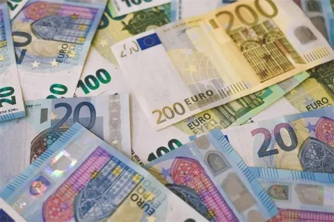 Euri, ilustracija, policija, prijevare, novac