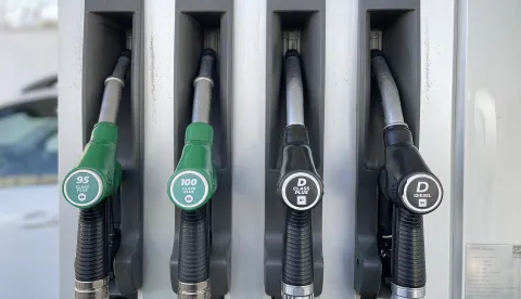 Osijek, 13. 03. 2023, poskupljenje, gorivo, benzinska pumpa, pistolj za gorivo, ilustracijaSNIMIO BRUNO JOBST